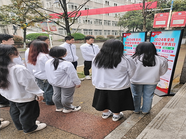 1713149552646861.jpg 4.jpg